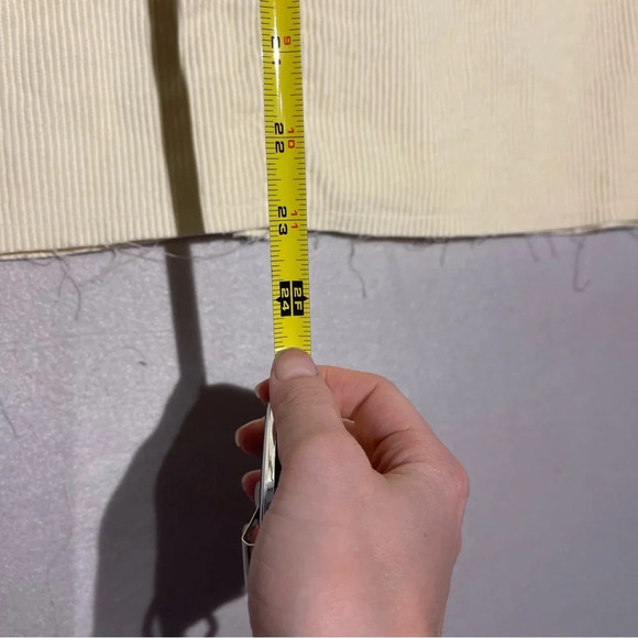 BDG Women's Pale Yellow Corduroy Cropped Boxy Oversized Baggy Jacket Sz Small - Picture 8 of 10